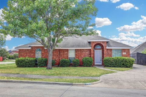 1125 Rio Bravo Drive, DeSoto