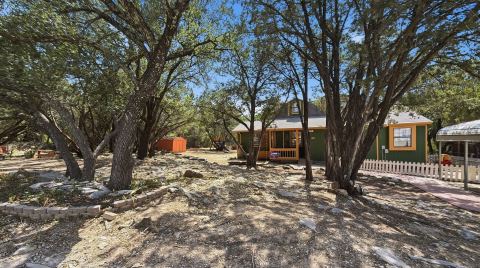 5716 San Jacinto Drive, Granbury, TX 76048 — photo 2
