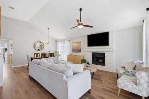 7606 Beverly Drive, Rowlett, TX 75089 — photo 2