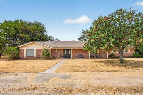 1401 Old Garner Road, Weatherford