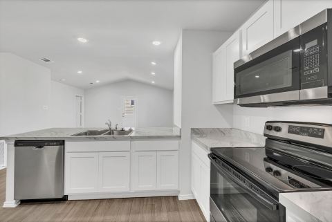 314 Azalea Trail, Granbury, TX 76048 — photo 3