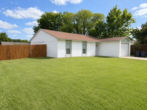 542 Hanover Drive, Allen, TX 75002 — photo 2