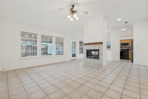 411 Meadow Lane, Aubrey, TX 76227 — photo 2