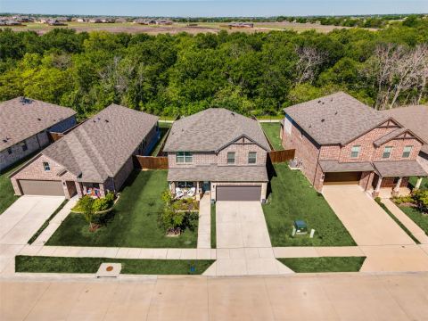 6005 Bailey Way, Royse City