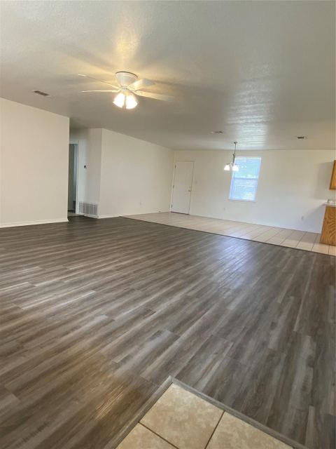 4406 Bobbie Ann Drive, Granbury, TX 76049 — photo 2
