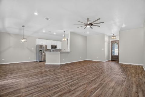 2706 San Gabriel Drive, Granbury, TX 76048 — photo 3