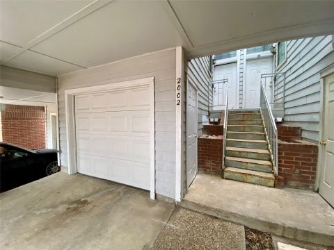 9823 Summerwood Circle 2002, Dallas, TX 75243 — photo 2