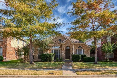 1621 Oak Brook Lane, Allen, TX 75002 — photo 2