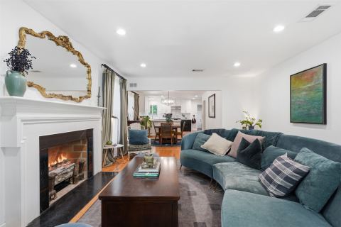 1430 S Montreal Avenue, Dallas