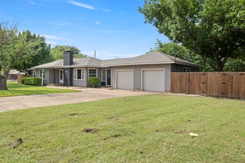 1516 E Peyton, Sherman, TX 75090 — photo 2