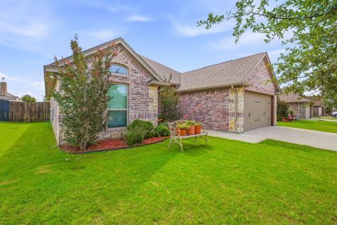 123 Donna Circle, Granbury, TX 76049 — photo 2