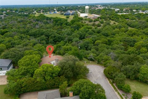 619 Baylor Street, Weatherford, TX 76086 — photo 3
