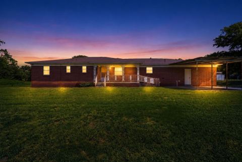 3523 E Highway 199, Springtown