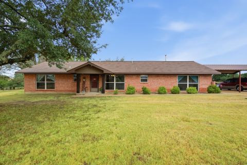 1670 Alexander Road, Stephenville