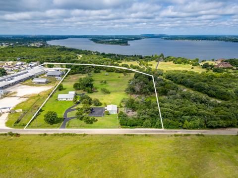 5600 Matlock Road, Granbury