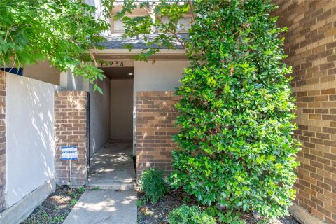 13234 Woodbend Lane, Dallas, TX 75243 — photo 3