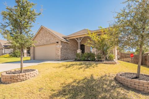 1821 Abelia Lane, Weatherford, TX 76086 — photo 2