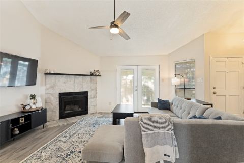 10116 Leatherwood Drive, Fort Worth, TX 76108 — photo 2