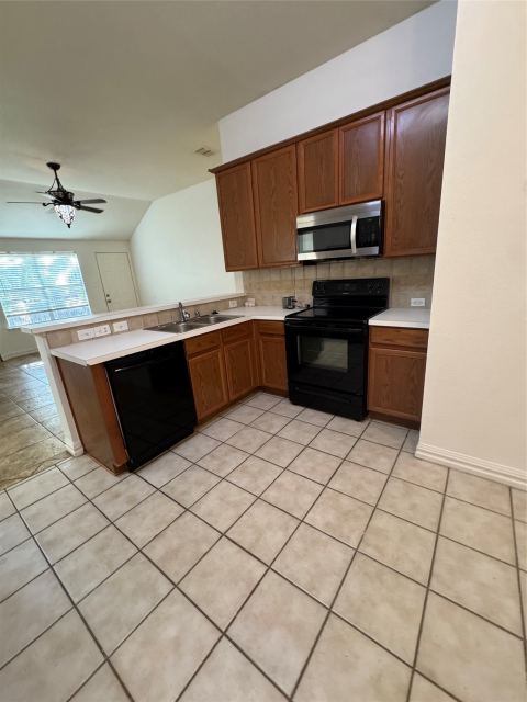 3720 Hermalinda Drive, Denton, TX 76207 — photo 3