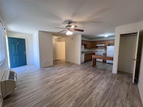 630 Schmitz Avenue 3, Denton, TX 76209 — photo 2