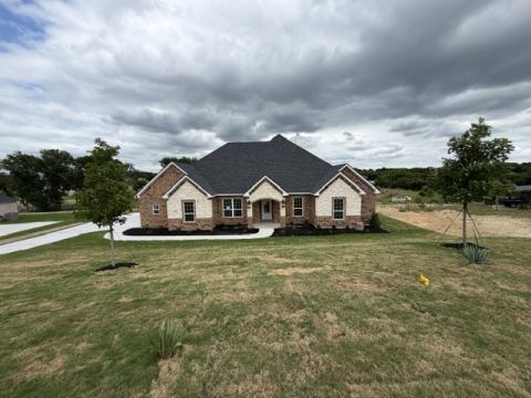 1035 Deer Island Court, Azle