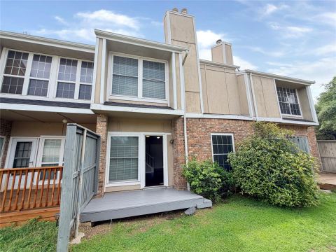 2409 Northlake Court, Irving, TX 75038 — photo 2
