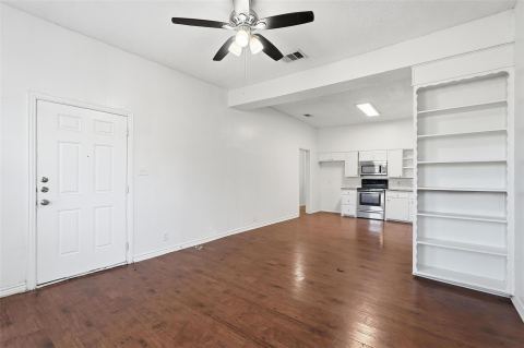 900 W Morgan Street, Denison, TX 75020 — photo 2