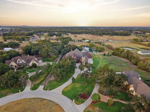 664 Manor Drive, Argyle, TX 76226 — photo 2