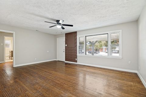 1913 Landa Drive, Garland, TX 75042 — photo 2