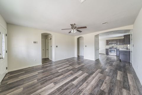 813 Jones Street, Greenville, TX 75401 — photo 3