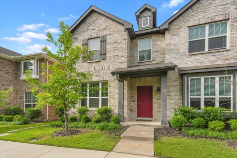 1274 Alamo Drive, Lewisville