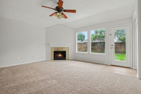 505 Creekside Drive, Princeton, TX 75407 — photo 2