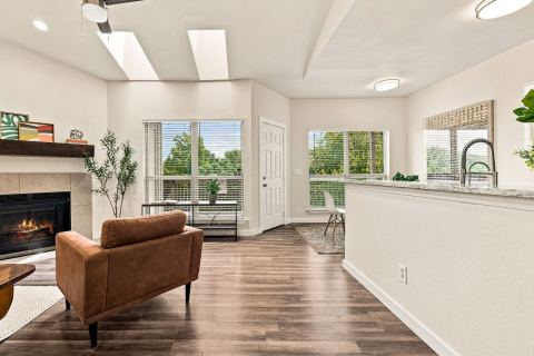 7340 Skillman Street 1217, Dallas, TX 75231 — photo 3