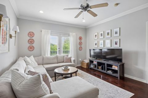 3102 Kings Road 1211, Dallas