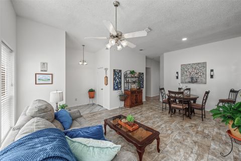 334 Dalhart Drive, Weatherford, TX 76086 — photo 3