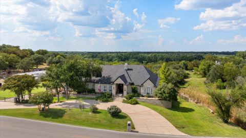 6410 Westover Drive, Granbury