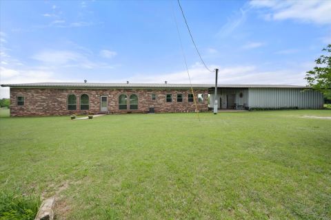 2101 Ridge View Drive, Cleburne, TX 76033 — photo 2