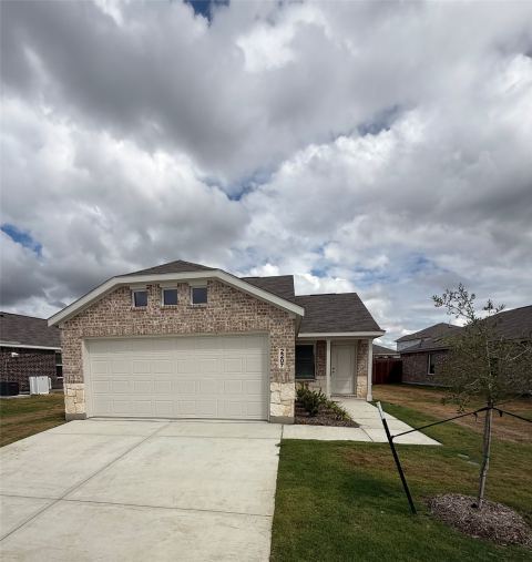 2207 Neyland Drive, Ennis, TX 75119 — photo 2
