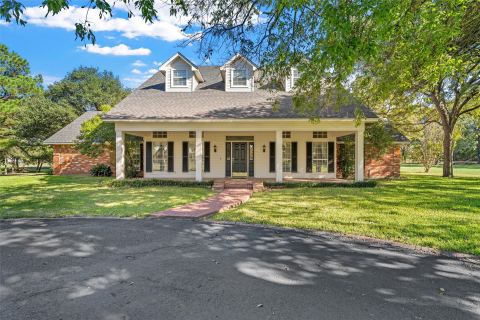 142 Stillwater Road, Waco