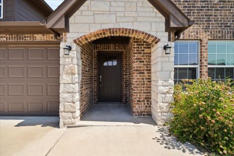 8503 Christie Lane, Greenville, TX 75402 — photo 3