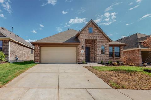272 Tallgrass Drive, Lavon