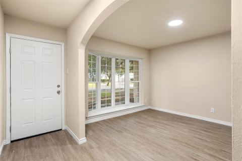 509 E Williamsburg Manor, Arlington, TX 76014 — photo 3