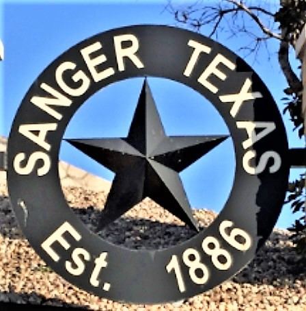 1105 First Street, Sanger, TX 76266 — photo 2