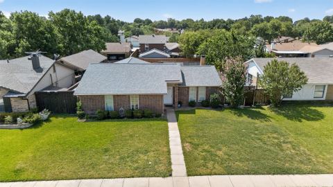 2224 Crockett Drive, Carrollton, TX 75006 — photo 3