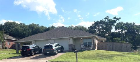 1008 Briar Drive A & B, Waco