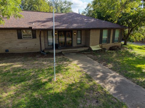 1602 Idlewood Drive, Sherman, TX 75092 — photo 3