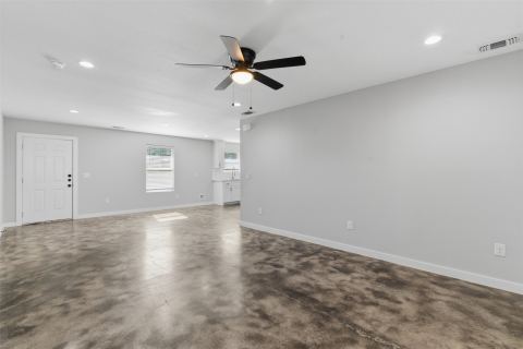 612 W Coffin Street, Denison, TX 75020 — photo 2