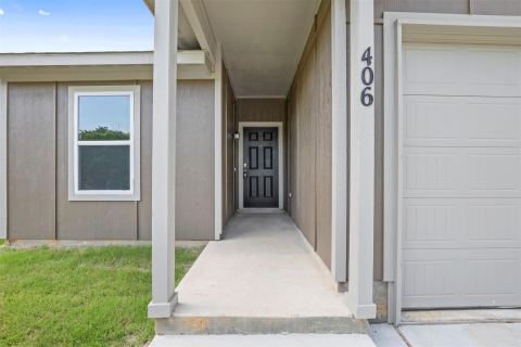 406 E Munson Street, Denison, TX 75021 — photo 2