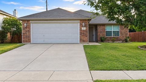 309 Spurlock Drive, Krum