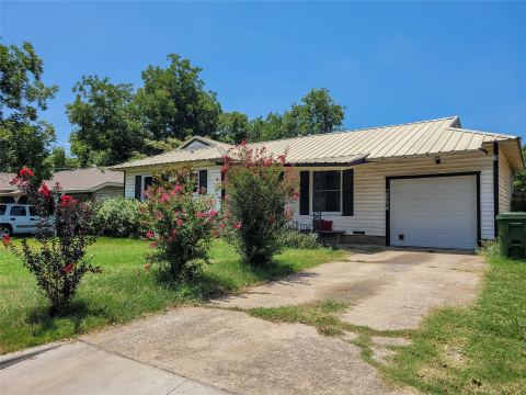 2004 N 40th Street, Waco, TX 76707 — photo 3